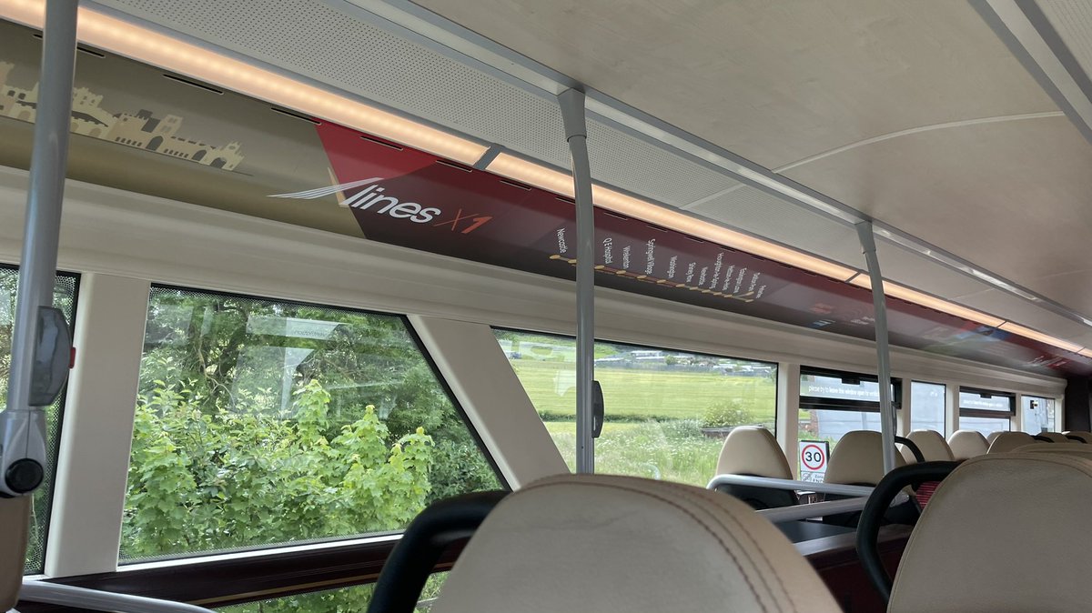 darloscott's tweet image. Onwards with @gonortheast #XLines X1 into Newcastle this morning. Two running together so it’s rather busy!