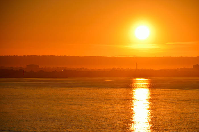 Luchar contra el calor, en Barcelona,  con las mejores ofertas de aire acondicionado

bcnmola.es/luchar-contra-…