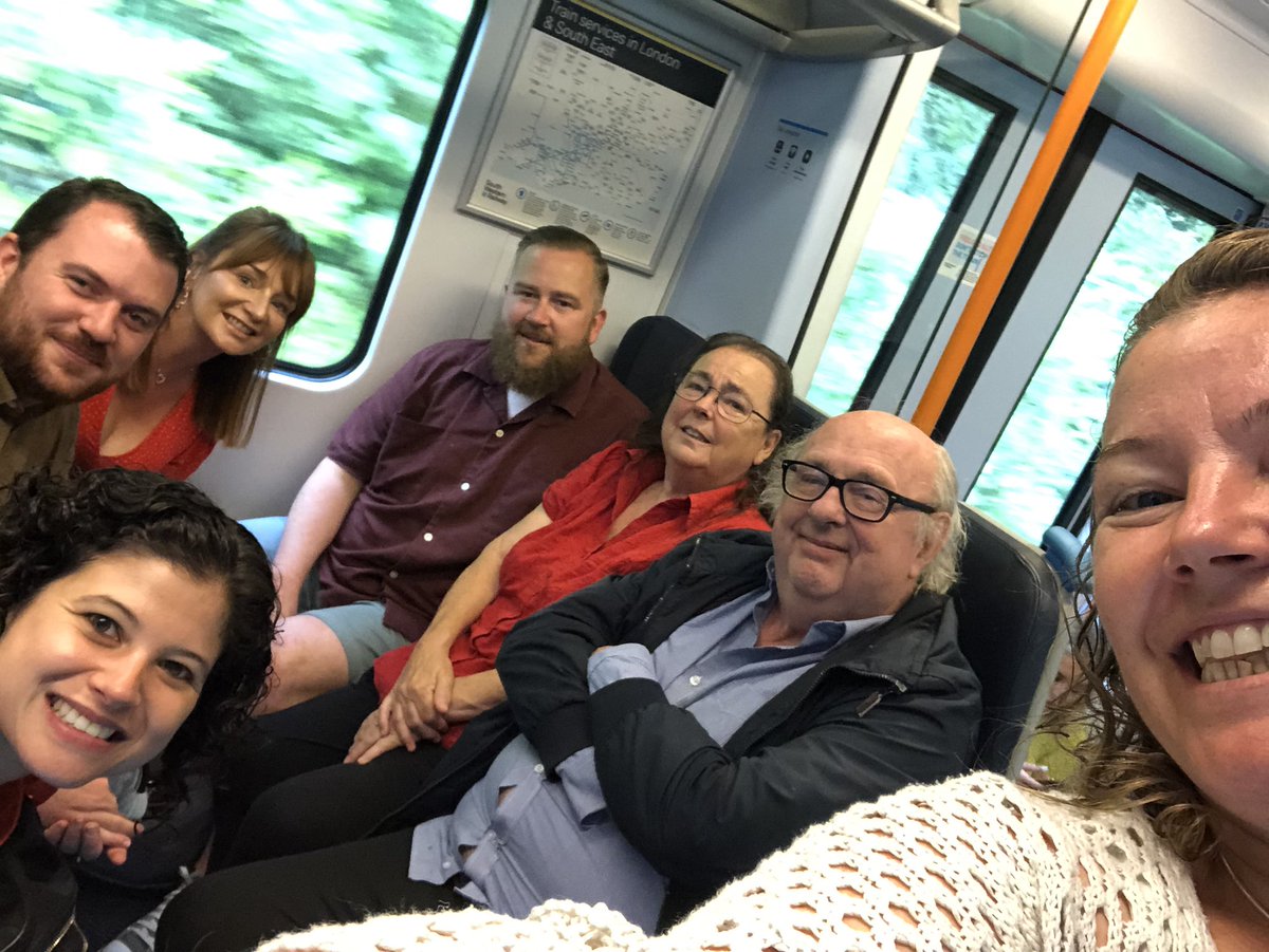 Unite <a href="/unite_southeast/">Unite South East</a> on our way to #London It’s time for real change. March with us. #DemandBetter #CostOfLivingCrisis. unitetheunion.org/DemandBetter