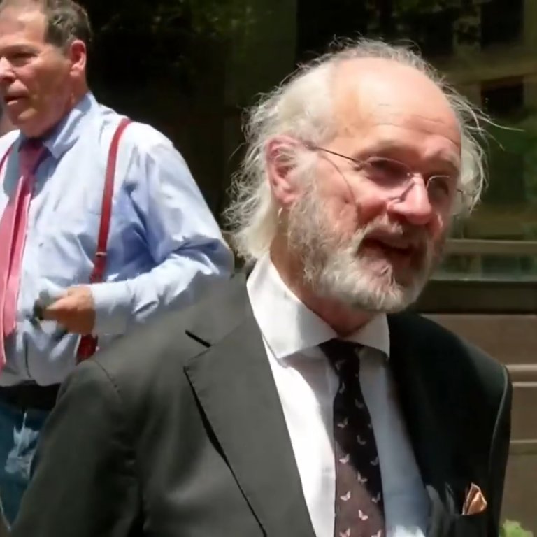 TooheyMatthew's tweet photo. #JulianAssange's dad John Shipton combines a neat suit/shirt/tie combo and lovely pocket decoration with dishevelled hair.
#GenderBalancingClothingCommentary
#ABCadelaide https://t.co/t60LYYqx7K