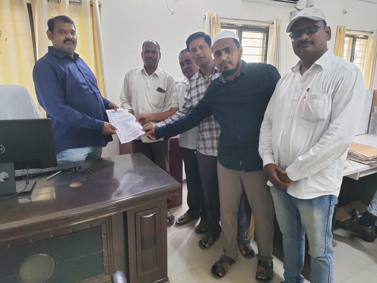 C4CitizenRights's tweet photo. @sgc_rguktb 
@RguktBasar 
@Collector_NML 
@SabithaindraTRS 
@India_NHRC 
Action pointer on Nirmal District Collector as Head of the District 
Request to do the needful
There are 100s of students from each of 33 districts of Telangana State Studying in RGUKT-BASAR!

#BASARA_IIIT https://t.co/qN9AU0HTwG