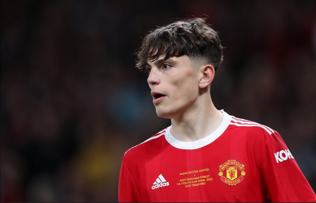 MUFC GOSSIP NEWS:Alejandro Garnacho set for a new contract,, talks to begin soon, this kid has a bright future ahead
#mufc #tenhagrebuild #MANCHESTER