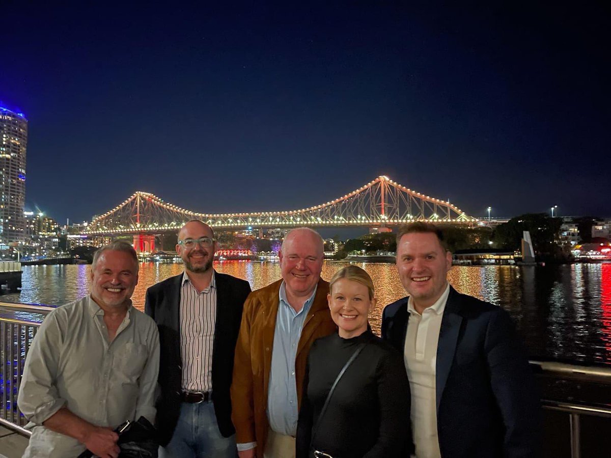 ryanagill's tweet photo. A beautiful way to end an incredible day at the #thoughtfuleducators conference @BGGS with @RonRitchhart @garson_susan @bvwa thank you all. https://t.co/02QfLbe5gI