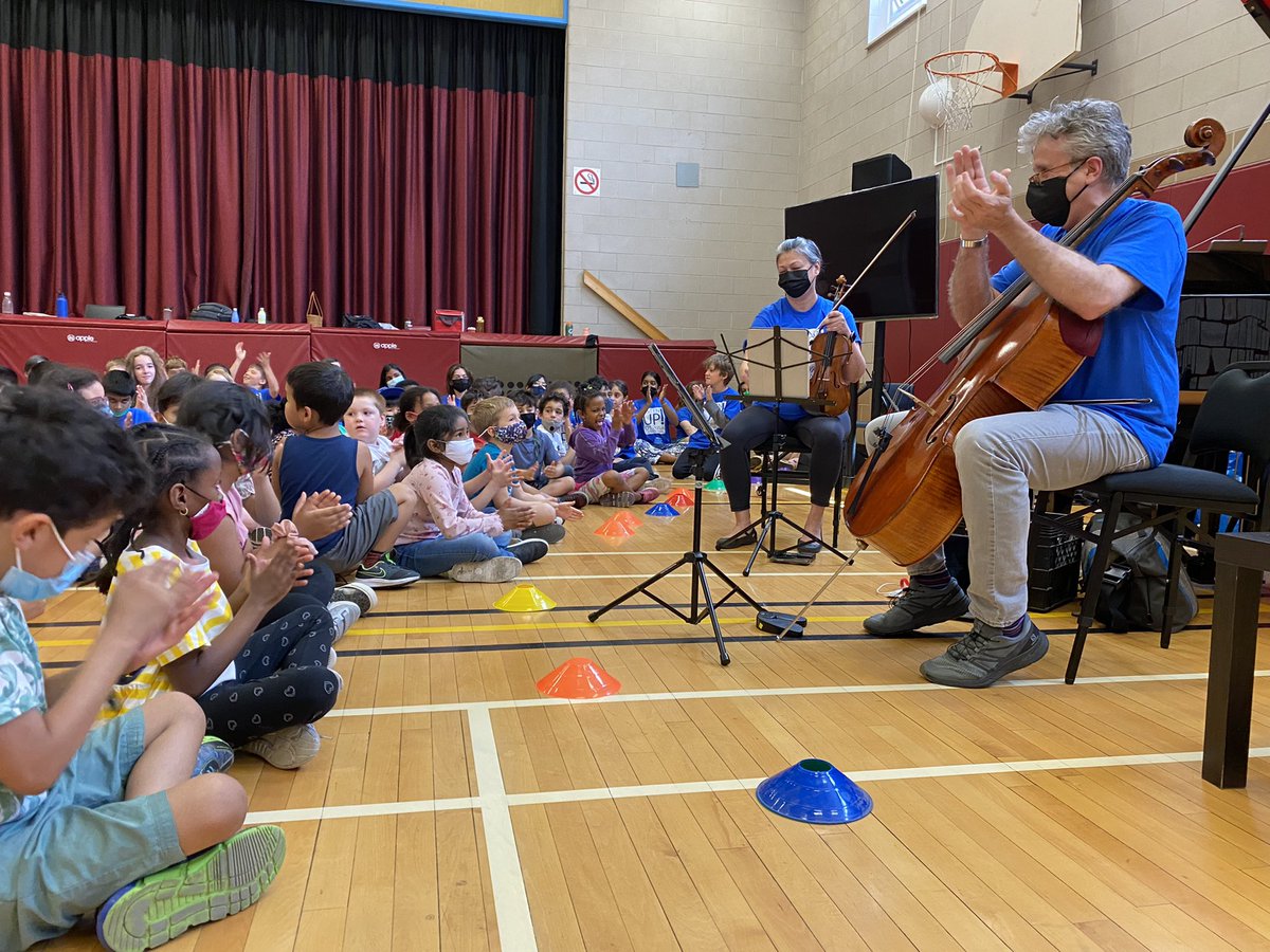 Room208 : The Burrow tweet media