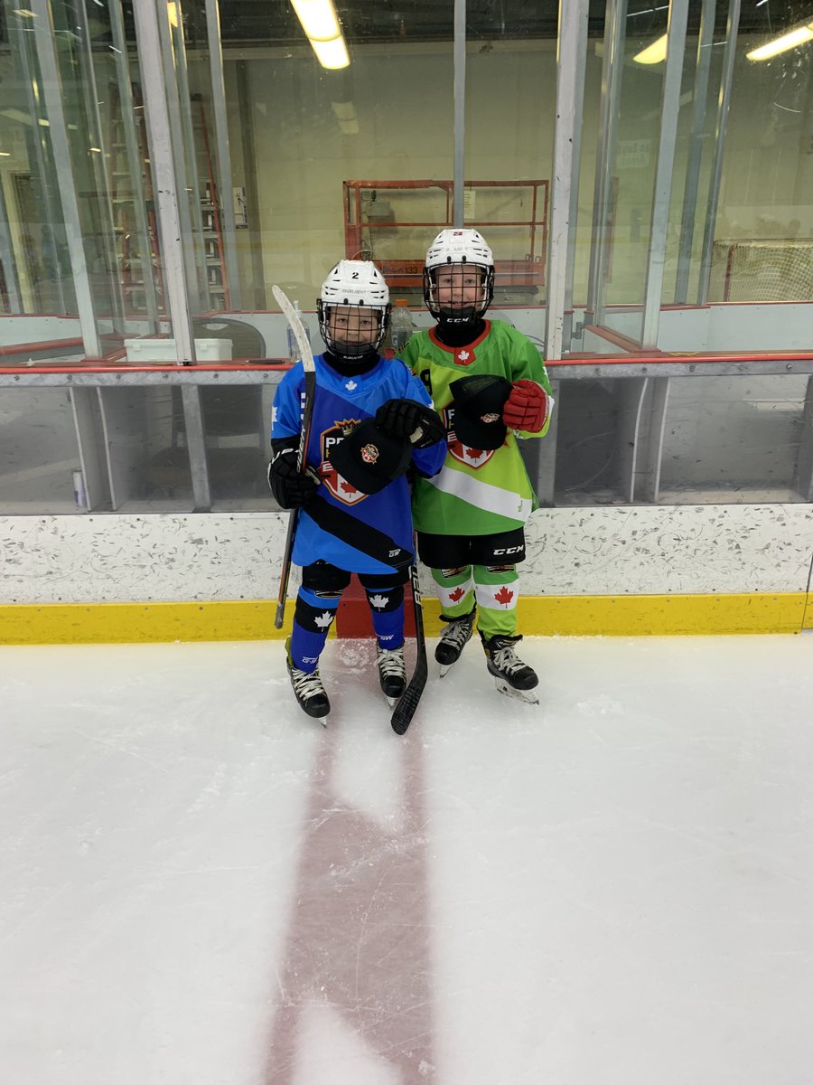 JNicholetts's tweet photo. Calgary Prime Hockey Expo 2013 Division. POG #5 Blue Kase Lindberg #29 Green Eli Horb ⁦@PrimeHKY⁩ https://t.co/p3sFPsUuND