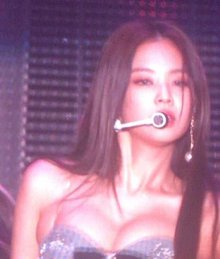 jenniesarchive's tweet photo. bringing back THIS jennie kim https://t.co/ojvExlBJlT