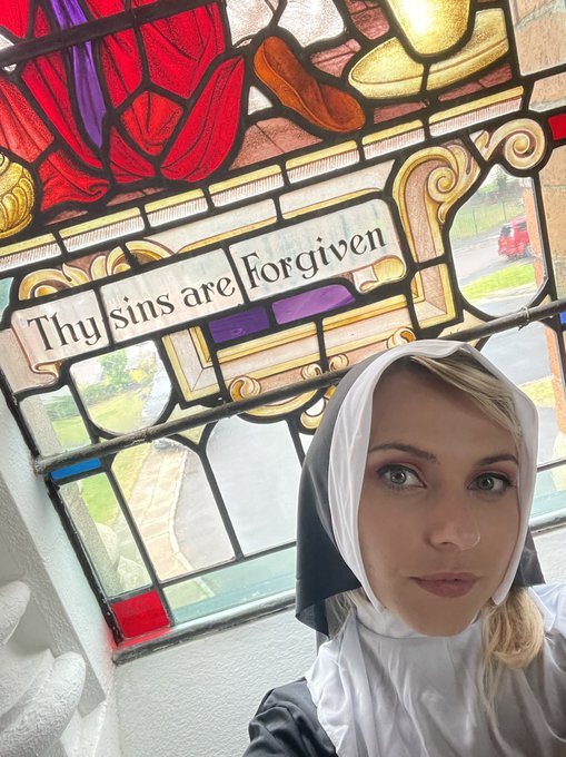 I might forgive your sins if you get down on your hands and knees for me https://t.co/EdcWdjeaWc<a href="/tag/mvsales"class="tags"><span>#mvsales</span></a>