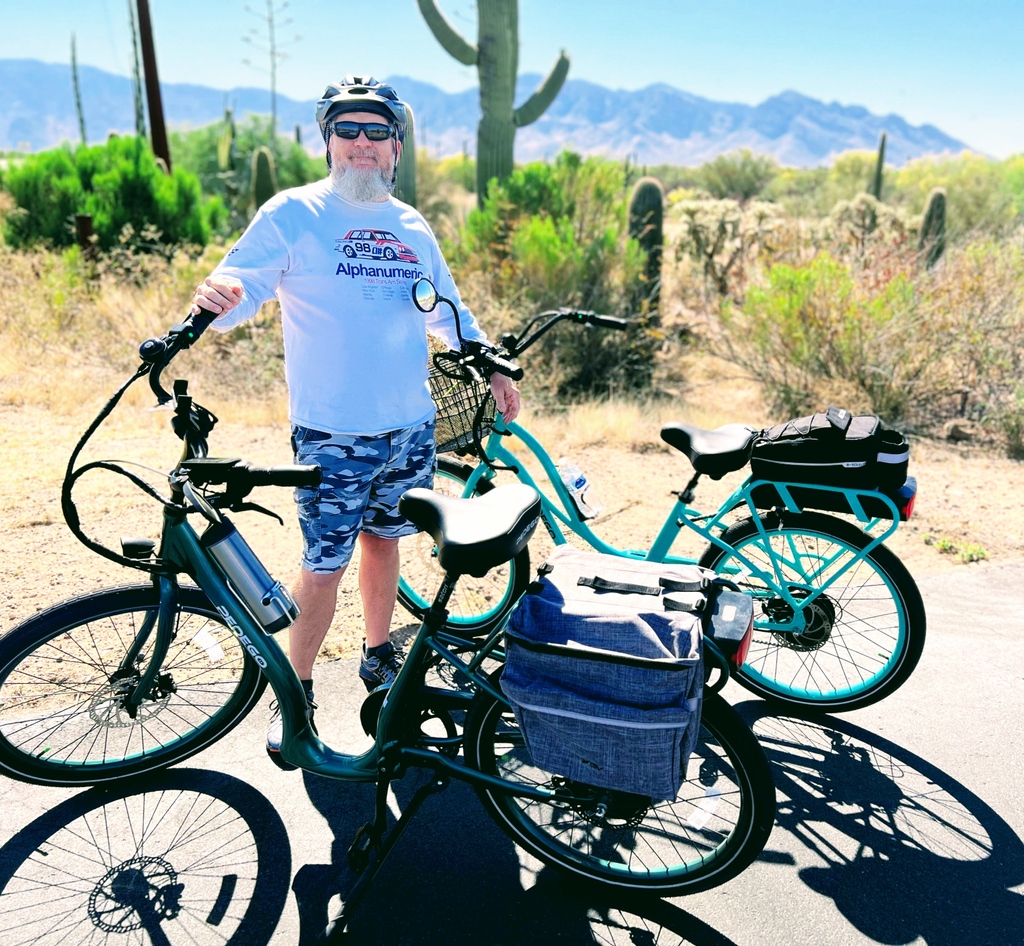 Desertjeeprat's tweet photo. #CycleSaturday
#instacycling #cycling #cyclingphotos #bikelife #ride #instabike #ebike https://t.co/y2bxWcEop7