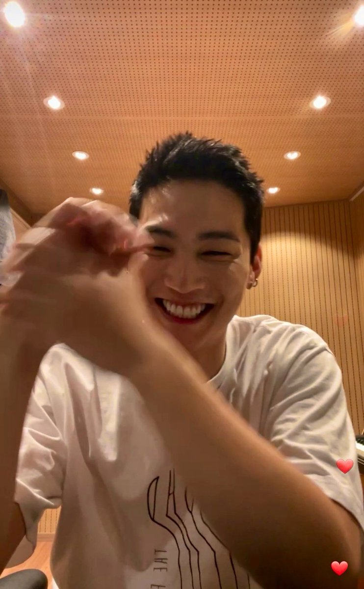 cyn ·͜· tweet media