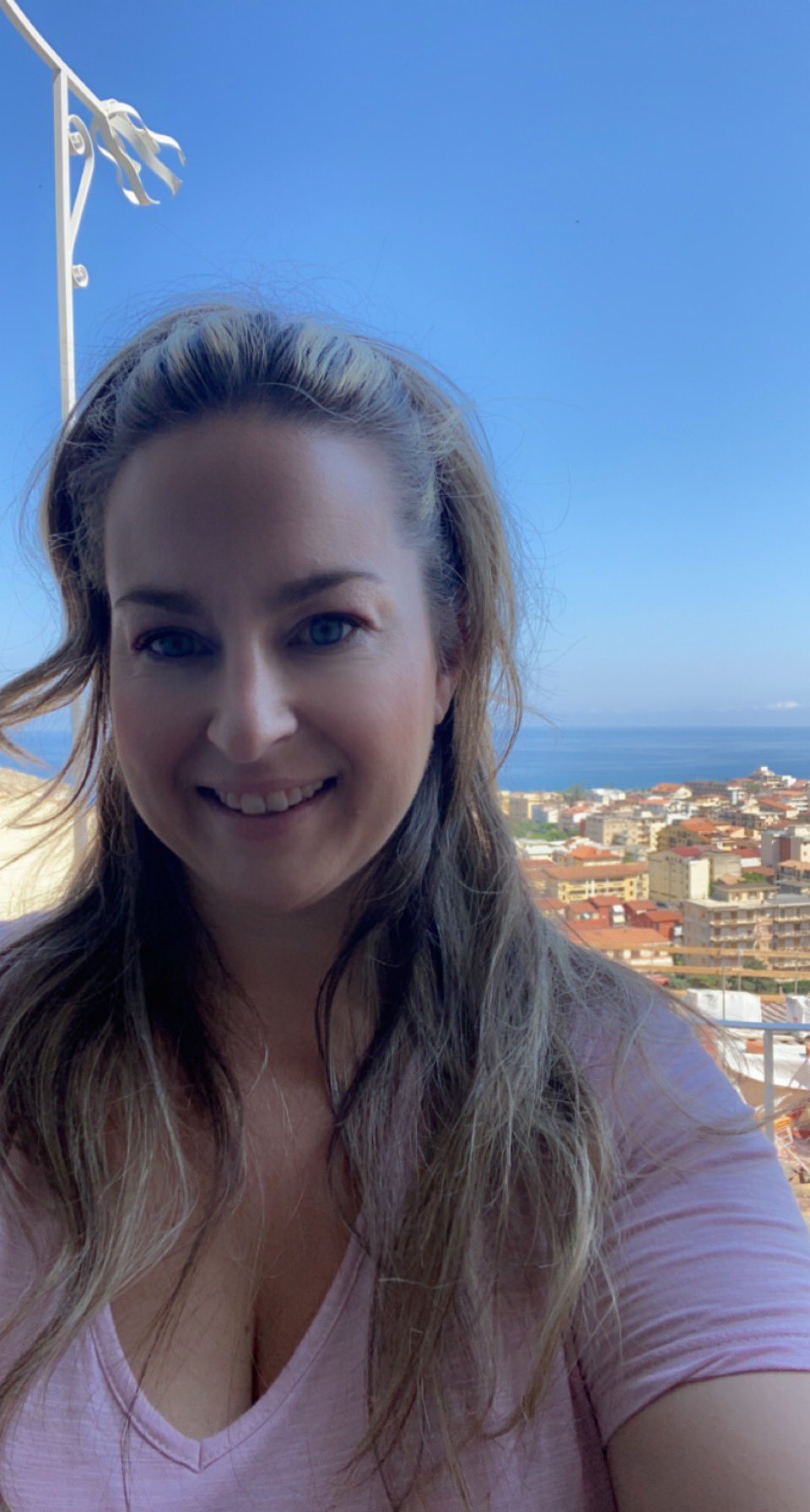 TW Pornstars - 2 pic. Daphne West. Twitter. Woke up this morning ready for the next destination