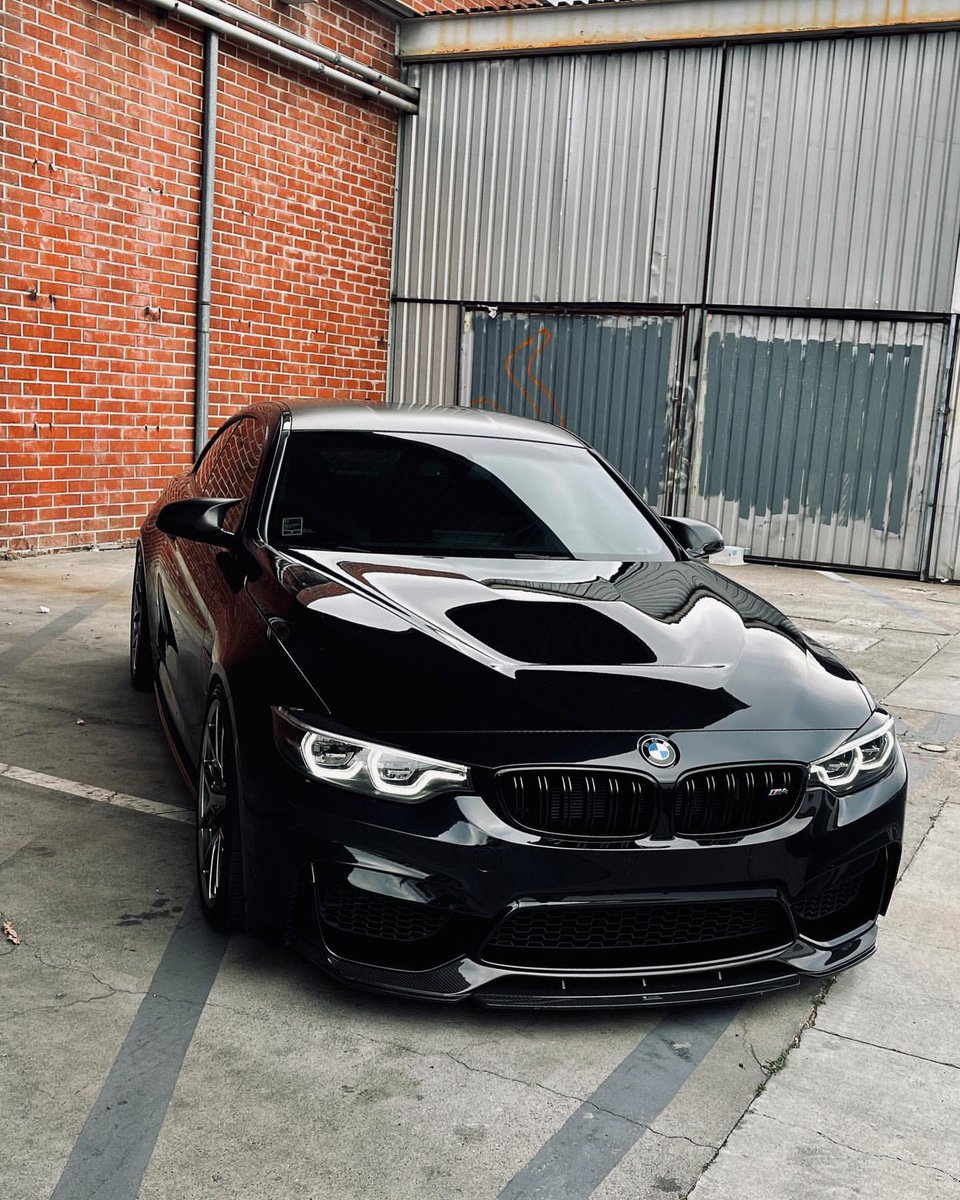 carpxrnpicx's tweet photo. BMW M4 https://t.co/WZfSSoztwt