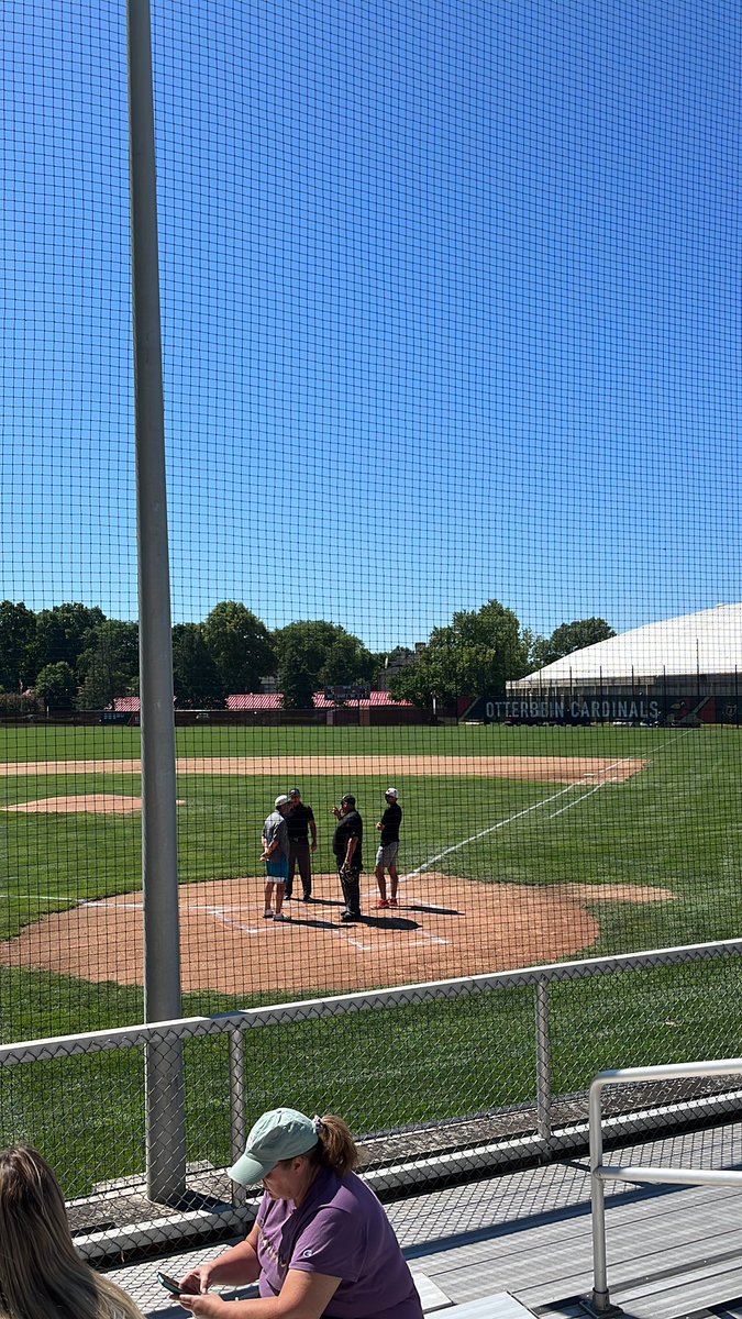 CSharks18u's tweet photo. What a beautiful day for baseball ! Day 3 of the #worthingtonwoodbat #GoSharks @birdgang @OUCardsBaseball https://t.co/9OIE4ut4kF