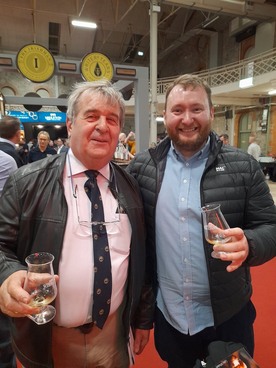 conorohare91's tweet photo. It was great to see everyone at @WhiskeyLiveDub #wld22. Even meeting 2 whiskey legends. Mr David hynes and Mr John teeling. Who set up #cooleydistillery and @GNDistillery . 

#irishwhiskey #singlemalt #dundalk #cooley #dublin #whiskeyfestival https://t.co/d5KKgq8x00