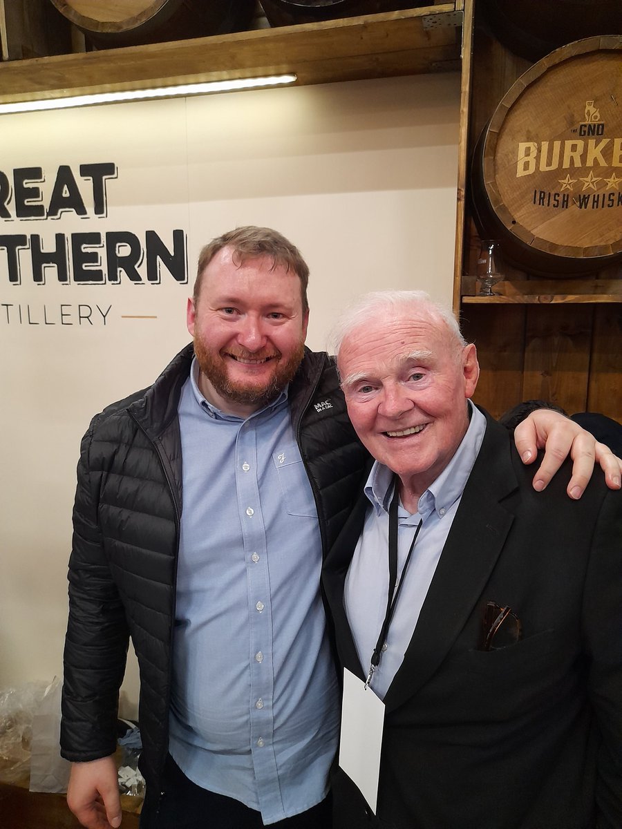 conorohare91's tweet photo. It was great to see everyone at @WhiskeyLiveDub #wld22. Even meeting 2 whiskey legends. Mr David hynes and Mr John teeling. Who set up #cooleydistillery and @GNDistillery . 

#irishwhiskey #singlemalt #dundalk #cooley #dublin #whiskeyfestival https://t.co/d5KKgq8x00