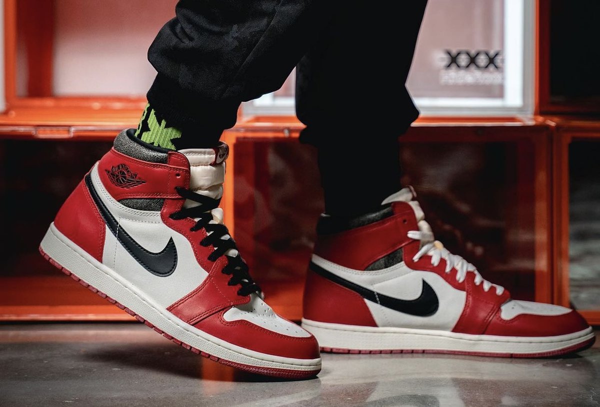 chicago 1s on feet