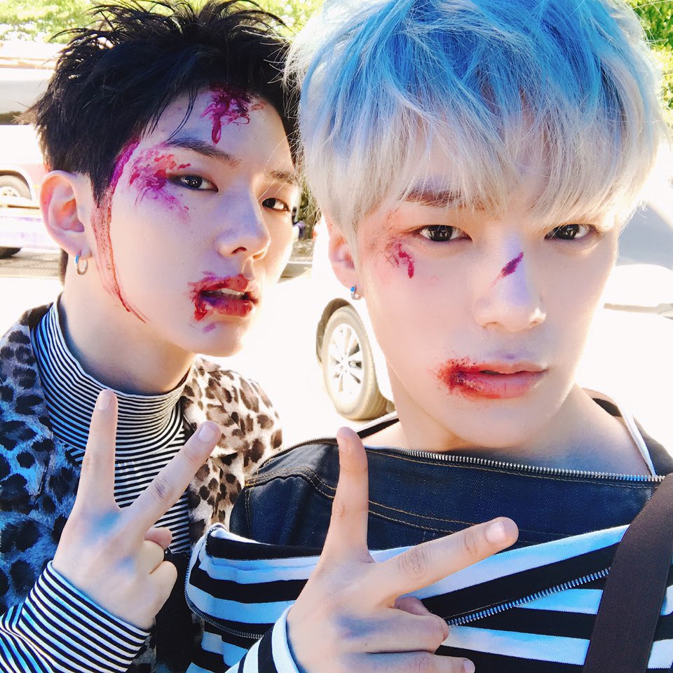 dladb_mx's tweet photo. 꼬맹이센티넬때 능력보단주먹쓰는게더익숙했던애들같다..문제아투탑콤비셀카같이나옴.. https://t.co/79xh5rKMs8