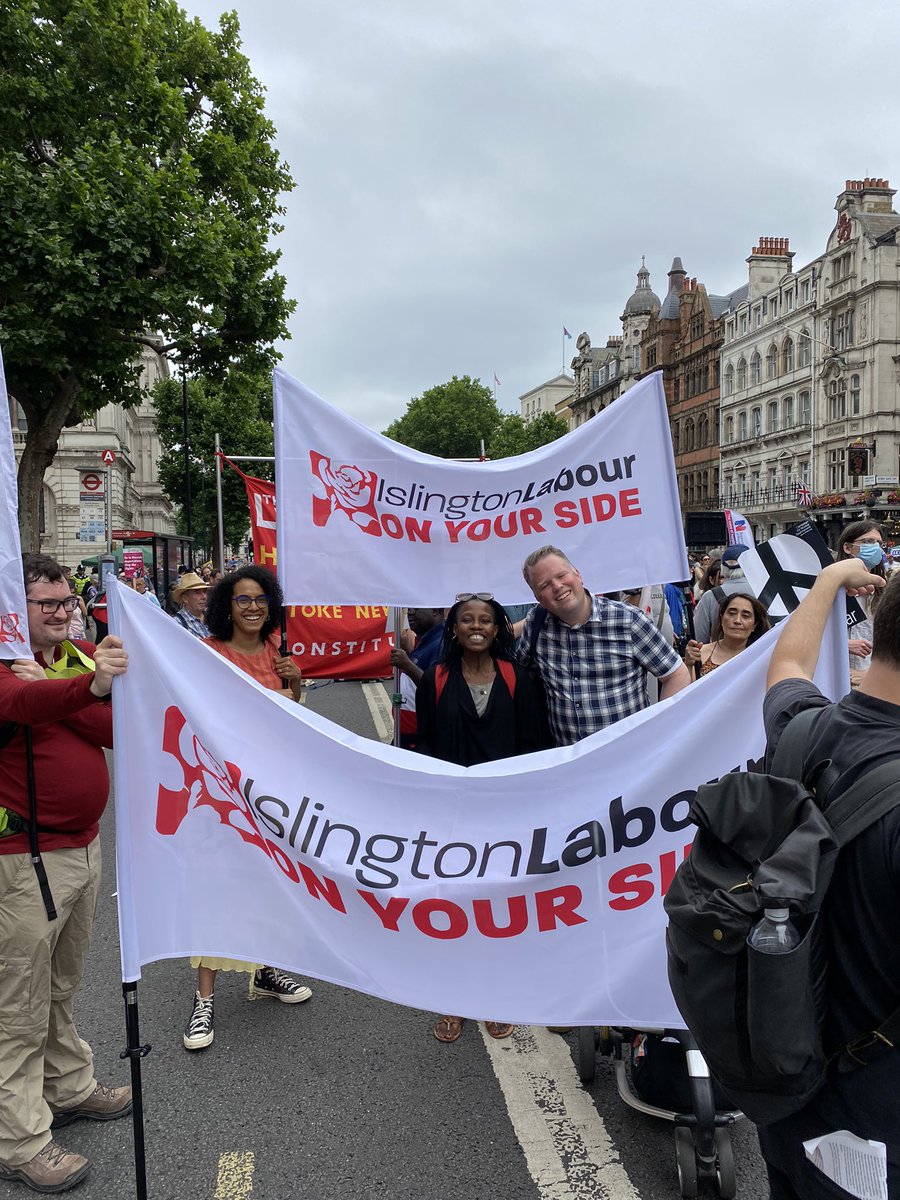 IslingtonLabour's tweet photo. A massive turnout of working people demanding better pay, demanding help with the cost of living, demanding better #OnYourSide #WeDeserveBetter https://t.co/C2CLA1JfRU