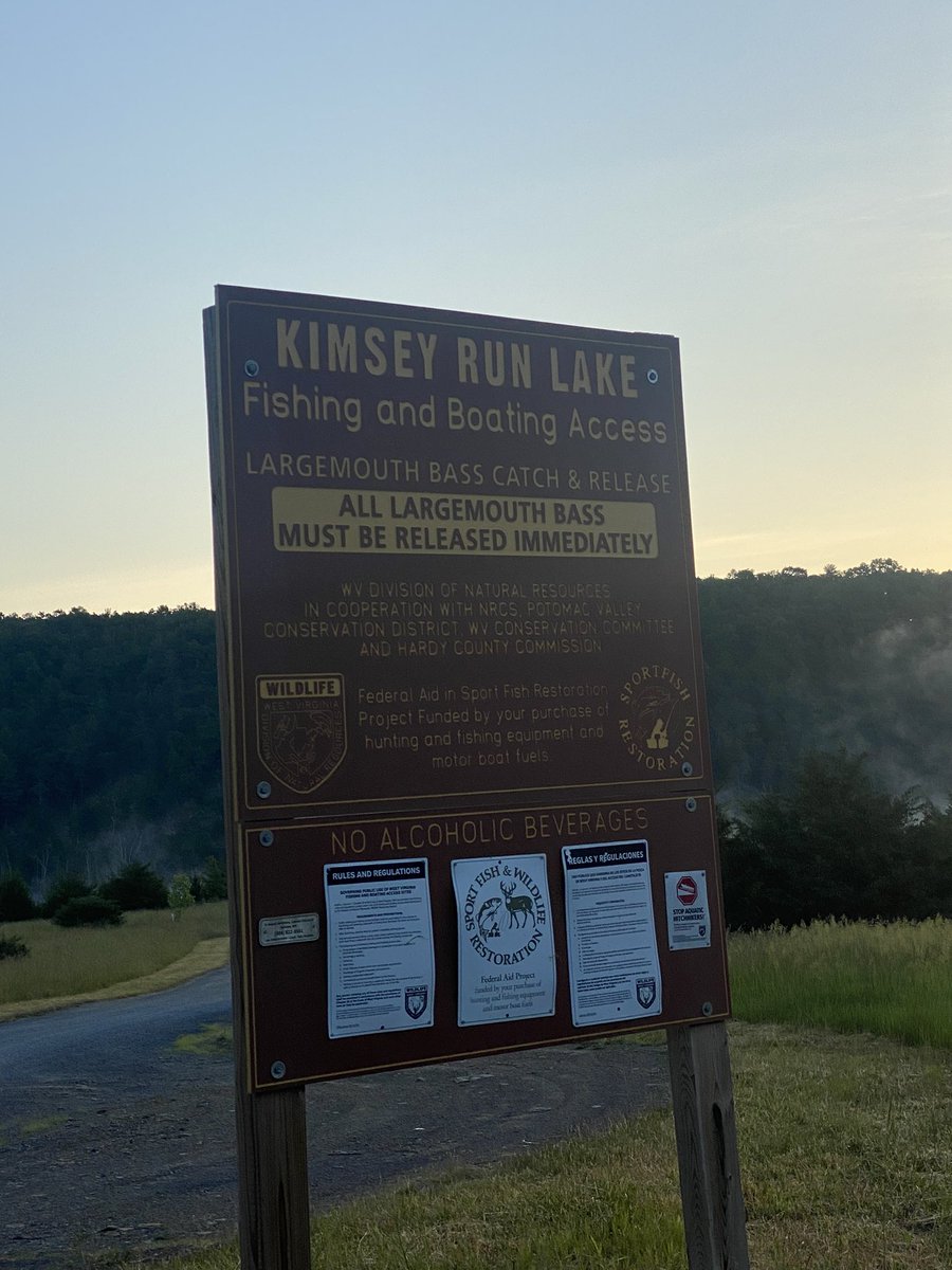 FletchersFishin's tweet photo. #WVfishing #Fishing #KimseyRunLake https://t.co/Uiy7vtArwS