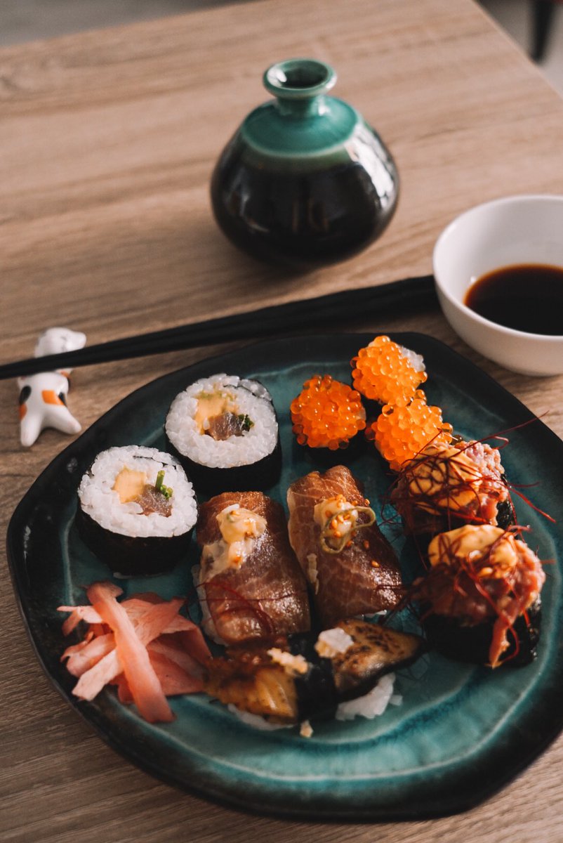 noelleXCII's tweet photo. Feliz #DiaInternacionalDelSushi 🧡 https://t.co/rK1fF0PvdF