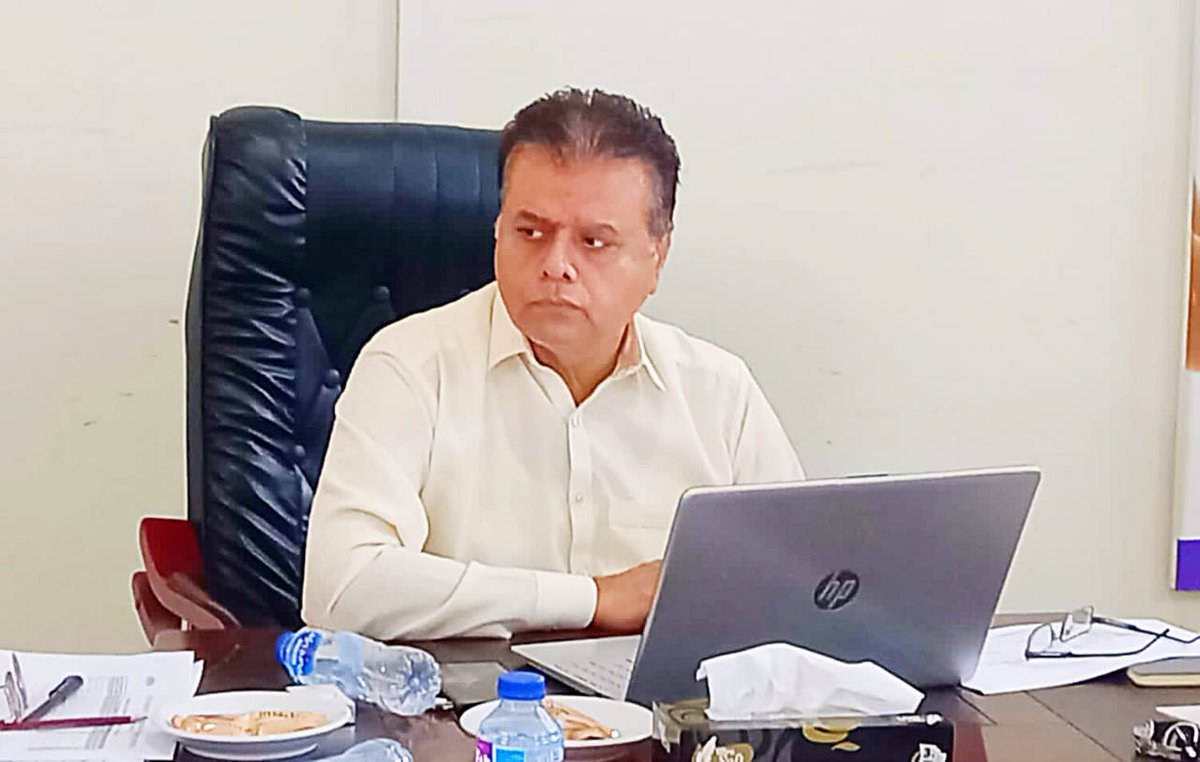 SELD_Sindh's tweet photo. Mr. Ghulam Akbar Laghari @AkbarLaghari5 SE&amp;LD, chaired a meeting today dated: 18th June, 2022 (Saturday) at 11-00 AM @ PITHM Karachi regarding updated current vacancy position and status of the recruitments of #SukkurIBA test #PSTs &amp; #JESTs of Karachi Region. https://t.co/aSFhW7mVDK