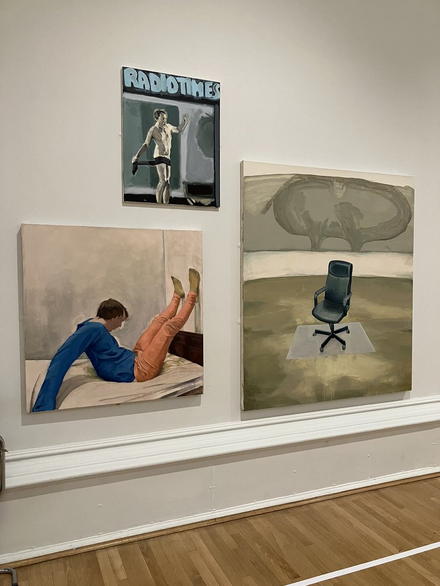 Kagzygal's tweet photo. An inspiring afternoon @walkergallery listening to visual artists based in liverpool @Sumuyyaa @sufeamono and Gary Sollars talk about practice and challenges, pre and post covid then into the gallery to view the work and who do I see at #refractivepool @LouisJeck https://t.co/ikAuGAFcN2