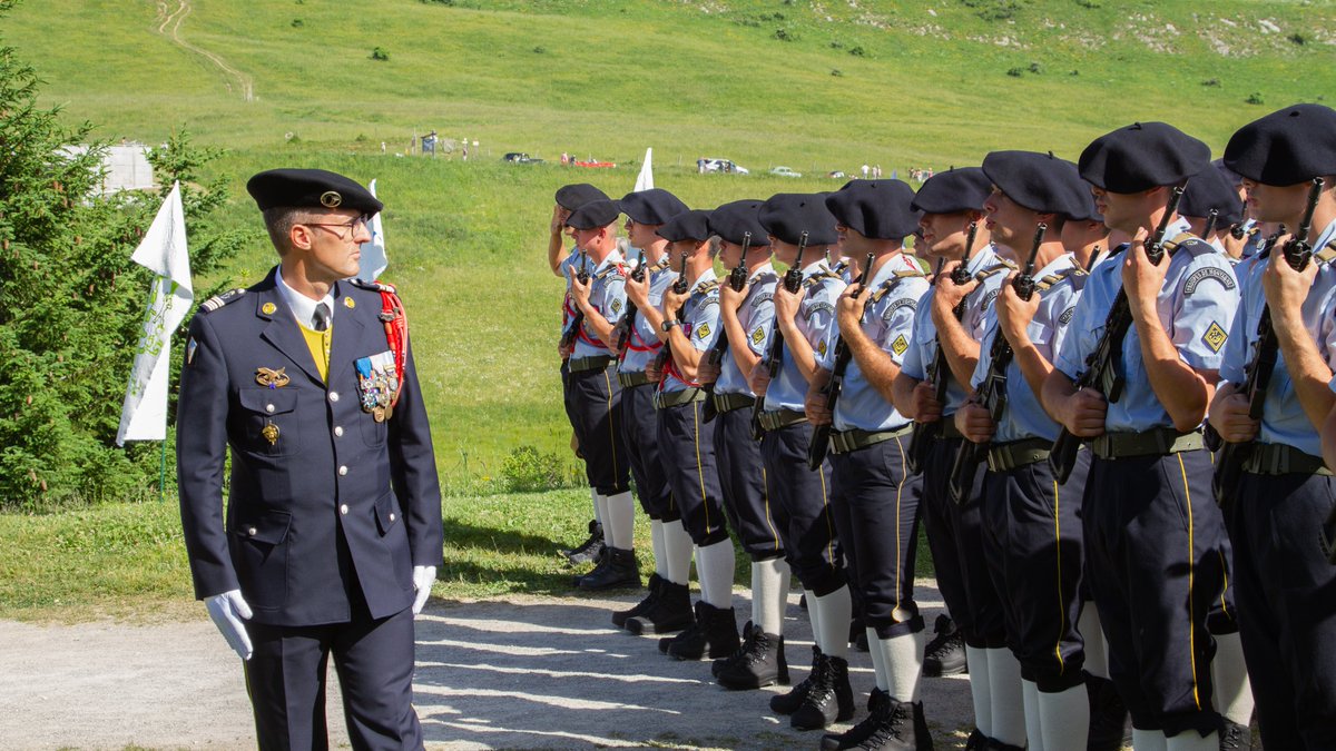 27e Bataillon de Chasseurs Alpins tweet media