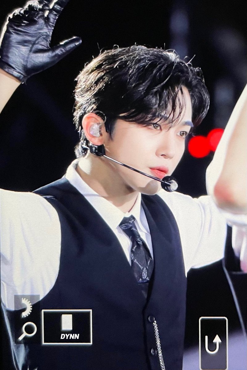 DYNN_0922's tweet photo. 220618 드림콘서트

#김요한 #요한 #KIMYOHAN
#위아이 #WEi @WEi__Official https://t.co/8JKLbB2Y5h