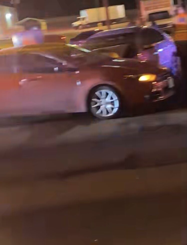 packer_danny's tweet photo. Life happened last night 🙄🙄. I was stopped at a red light too 😤😤 https://t.co/2tsbnYDlNI