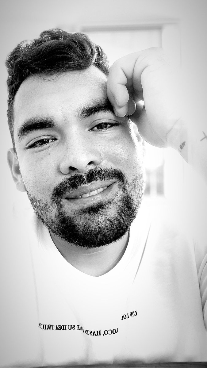 nikoconga20's tweet photo. “Cada día tiene lo suyo. Cada día encuentras cosas lindas y cosas difíciles. Cada día te la juegas para crecer y triunfar. Cada día y en cada decisión que tomas puedes lograr grandezas o miserias.” https://t.co/ZkRg2n9lCX