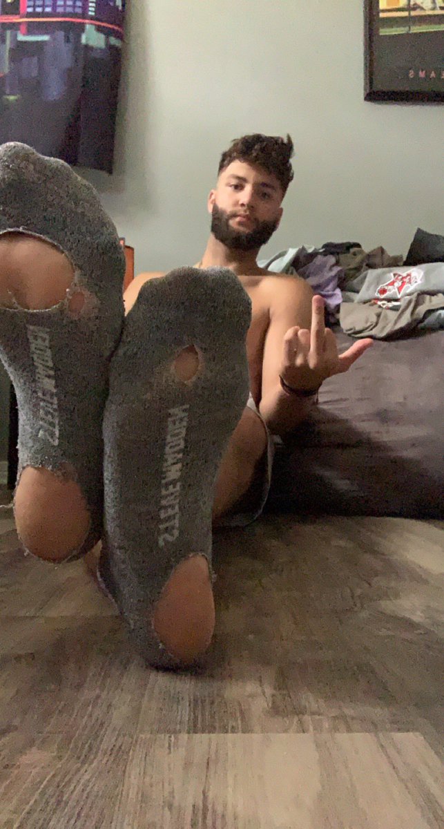 get in my dm’s for custom vids, drains etc...😈