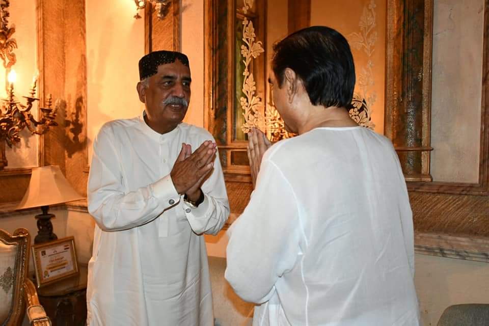 TeamNaumanIslam's tweet photo. Pakistan Peoples Party Federal Minister Syed Khursheed Ahmed Shah Sahab visited Sukkur House and meet with Senator Islamuddin Shaikh and Member National Assembly Nauman Islam Shaikh. https://t.co/cuqo02nxeZ