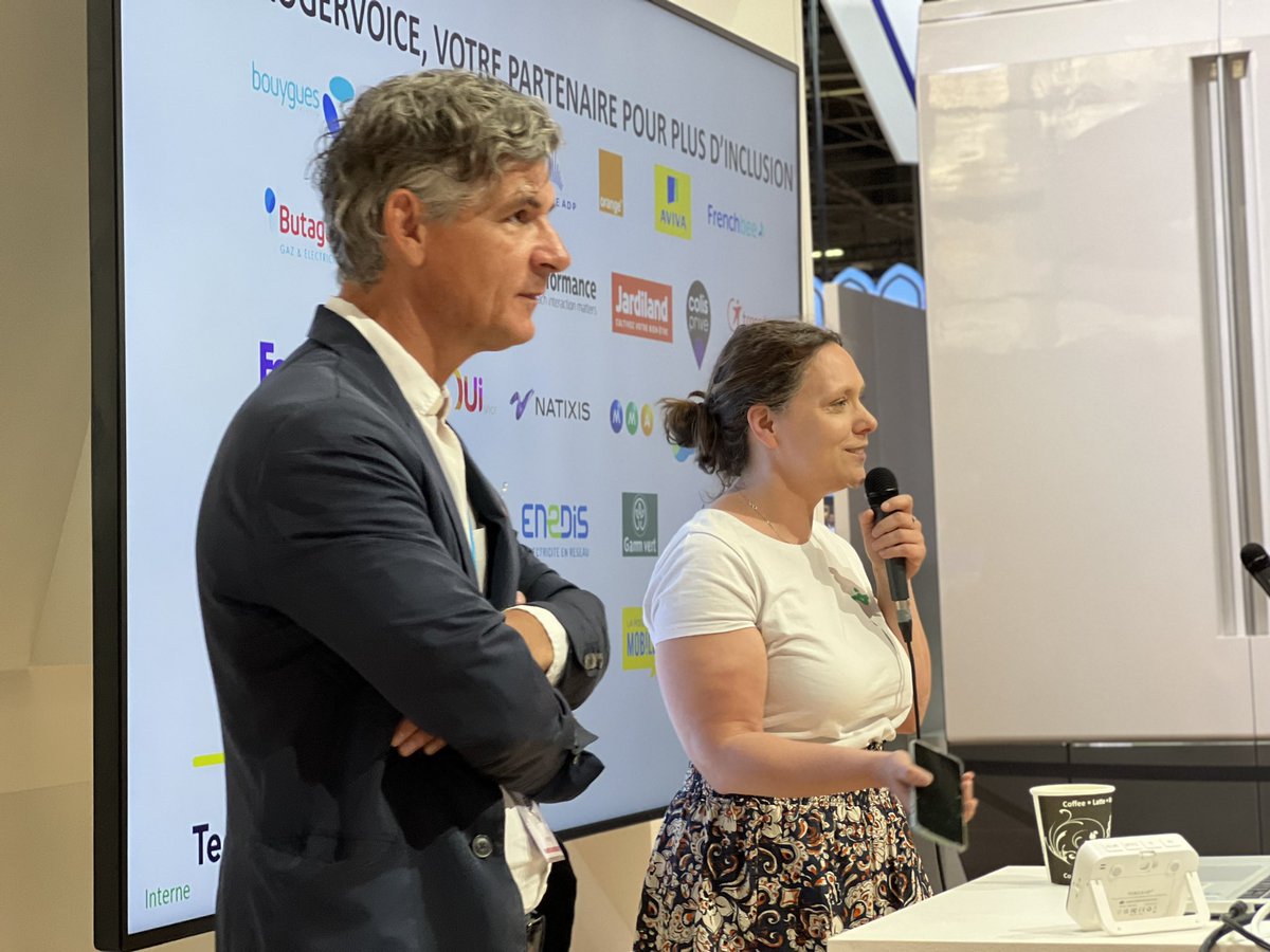 #VIVASNCF <a href="/SNCF/">❌</a> et la #startup <a href="/rogervoice/">Rogervoice</a> témoignent de l’accessibilité téléphonique au service des transports pour tous. Venez, on vous raconte tout avec la direction de l’accessibilité <a href="/SNCFReseau/">SNCF Réseau</a> à <a href="/VivaTech/">VivaTech</a> <a href="/comcomcom/">Thierry Jankowski</a>