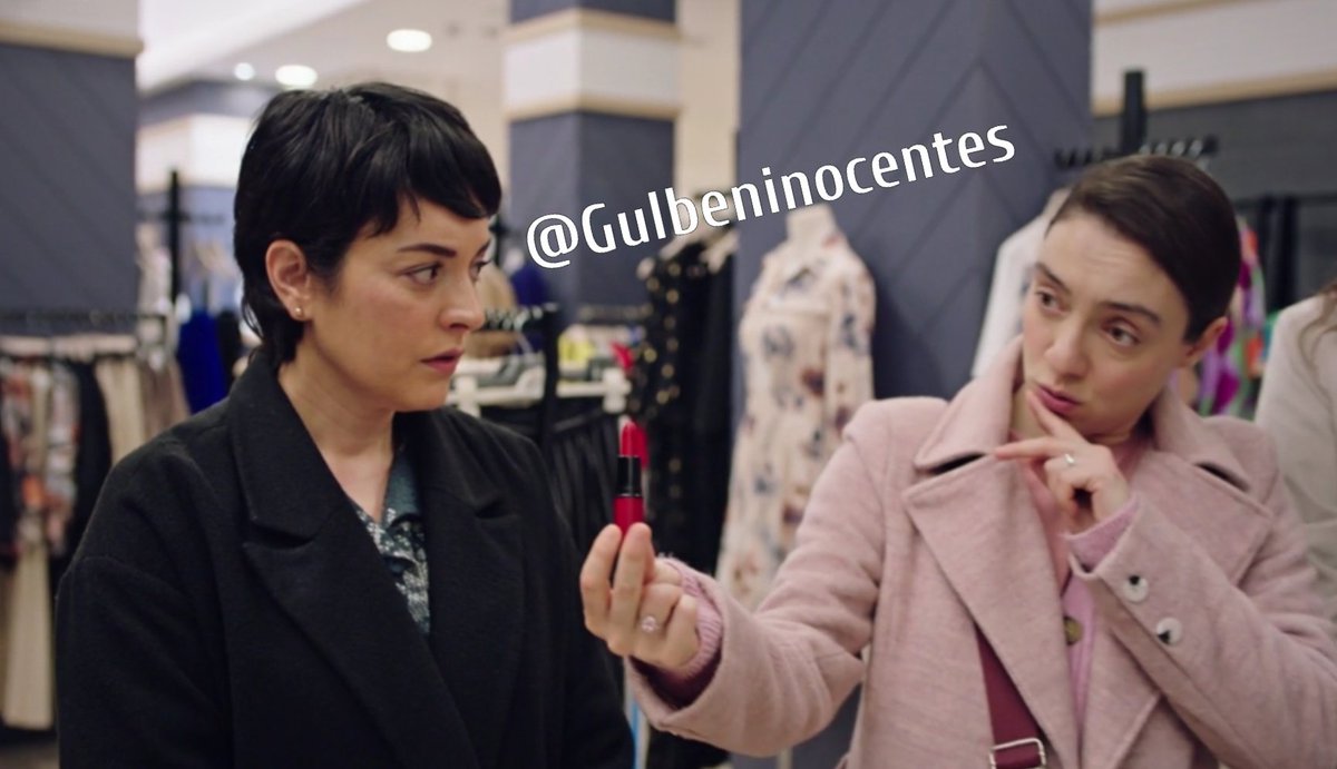 Ayse_oficial's tweet photo. #Inocentes14Jun @Safiye_Inocent A ver que piense, a ver que piense. No, esto no te hace falta. Hermana tu ya tienes los labios rojos, como Turkan Soray https://t.co/TrRZ0b6nnA