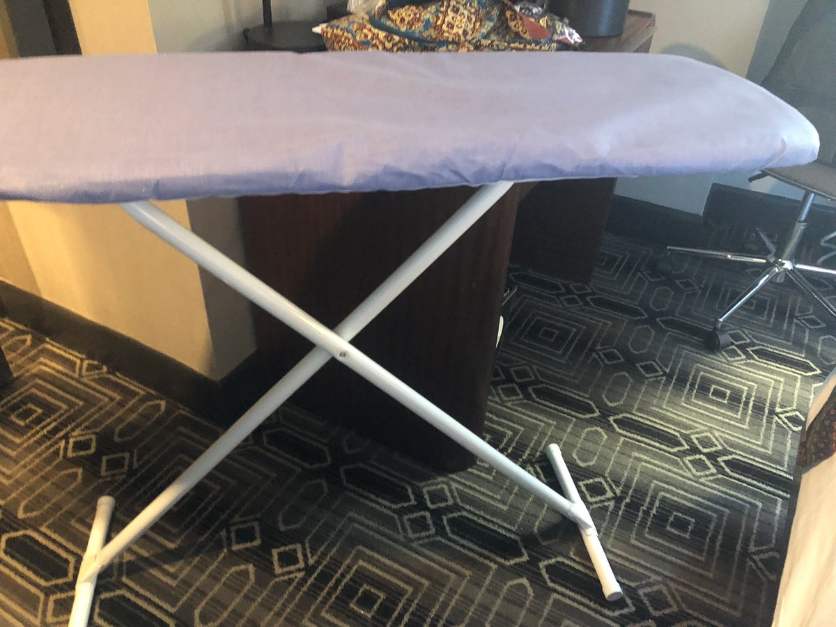 vanessaperumal's tweet photo. When you in your 50’s and you spend yr life #traveling with your kids or yr staff - trust me in this   - there’s a billion dollar ind to deal with #entrepreneurs like me who can do global strategy on anything but can’t close an ironing broad or make coffee #HackingTheTravelCode https://t.co/Ew3fPXfP7C