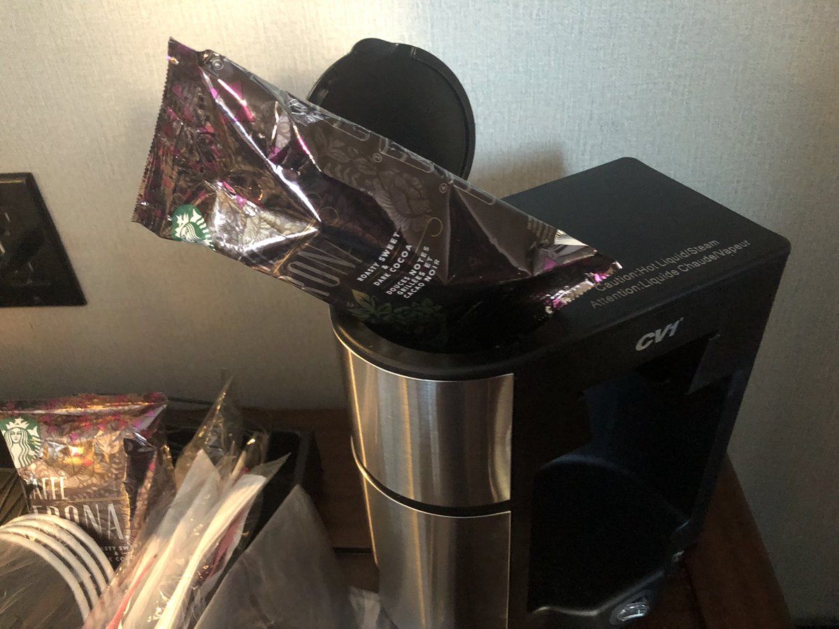 vanessaperumal's tweet photo. When you in your 50’s and you spend yr life #traveling with your kids or yr staff - trust me in this   - there’s a billion dollar ind to deal with #entrepreneurs like me who can do global strategy on anything but can’t close an ironing broad or make coffee #HackingTheTravelCode https://t.co/Ew3fPXfP7C