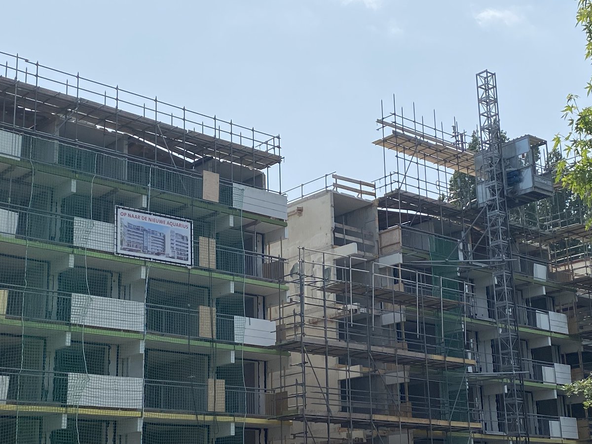 LydiaBNL's tweet photo. Circulair woningbouw renovatie project doet ook mee aan #dagvandebouw @BouwendNL https://t.co/84LsGLDmxg