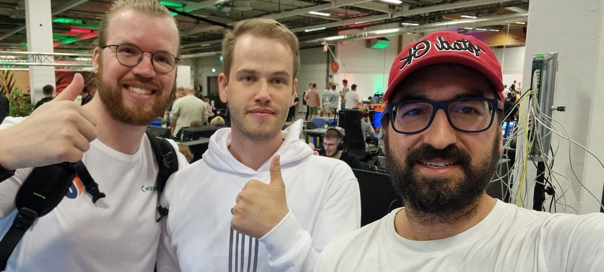 igurhankaya's tweet photo. @MinestormS at #dreamhack22 #fortnitedh22 @Eomzo1 @QueasyFN @MalibucaFN
#highendesports @NigmaGalaxy https://t.co/G8FDTc042C