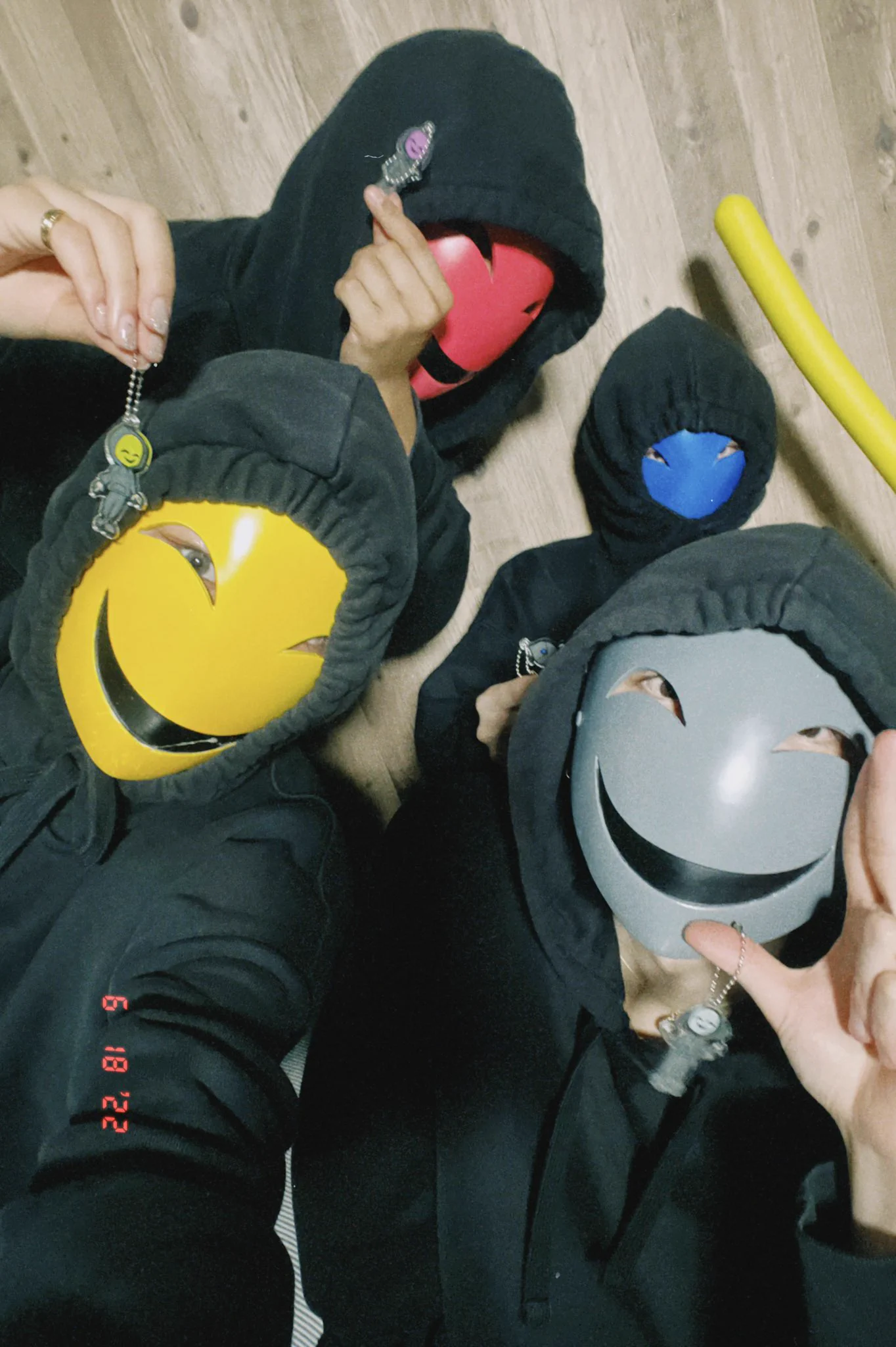 イソメン倶楽部 まとめ売り PINK様 グレたん 黄ぃちゃん あお 守護神 など イソメン倶楽部👽 on X: 