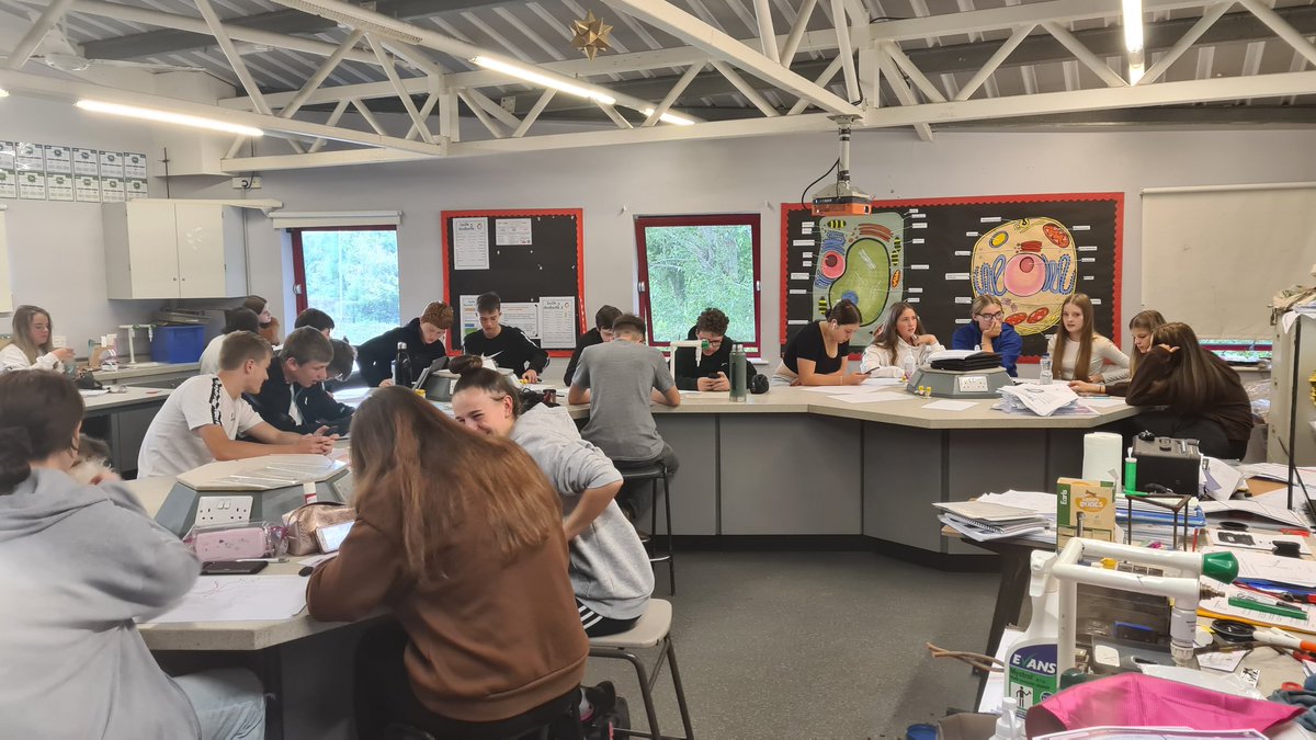 ChepstowScience tweet picture