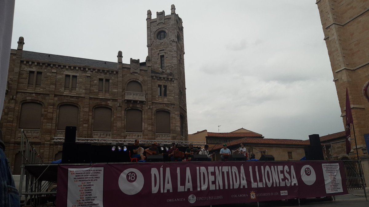 "Esta noche ha llovido...(a la luz del cigarro)" Folk y canciones leonesas con <a href="/moherleon/">moher</a> #DiaIdentidadLeonesa #VivaLeón #leonesp