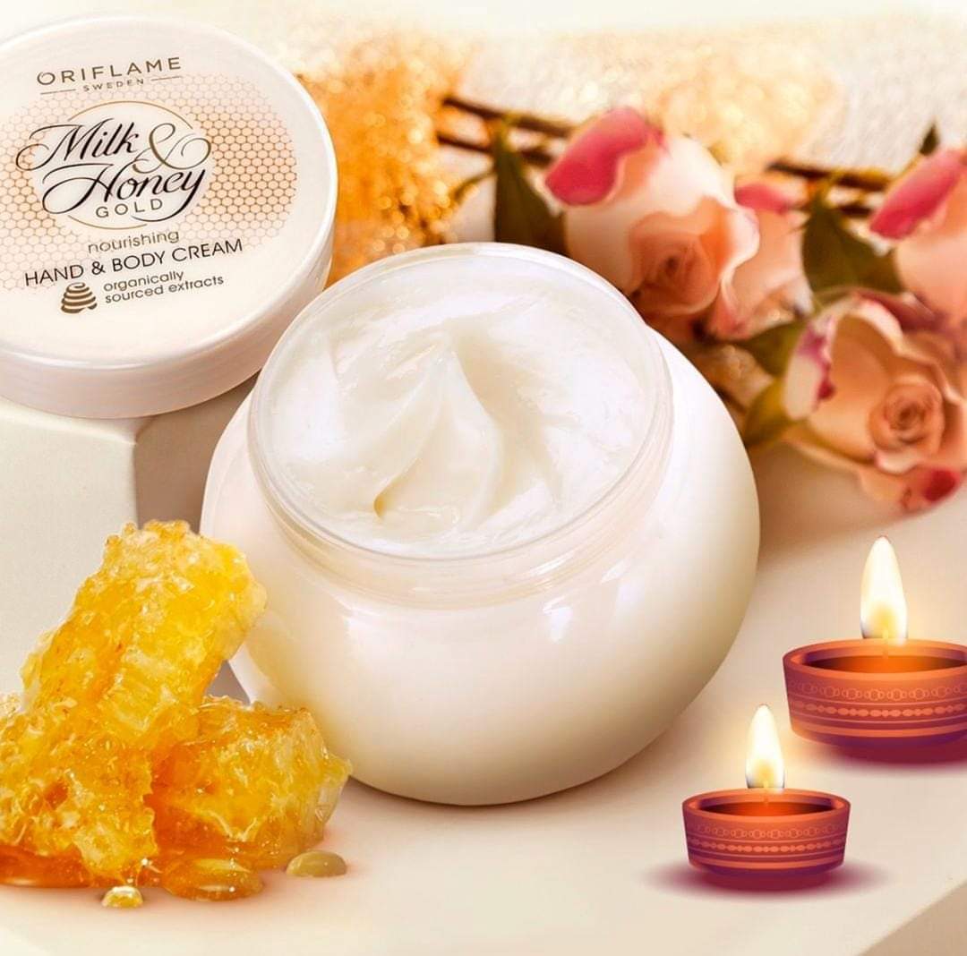 Pretty_Reigns_'s tweet photo. Your favourite body cream 😍 https://t.co/ew80VOIiTz