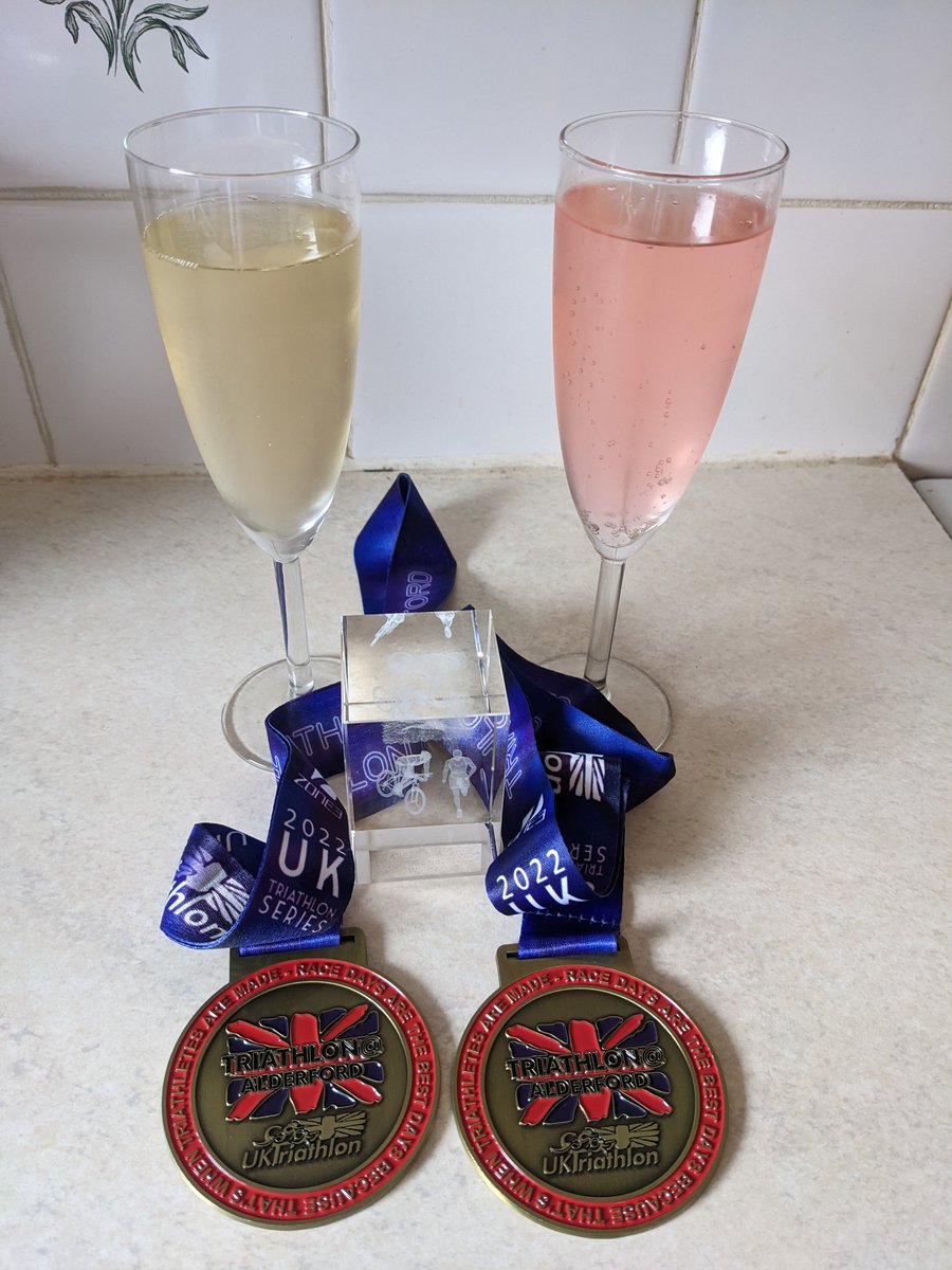 Chapman64F's tweet photo. 9th Super Sprint Triathlon @uktri  with my big sister at Alderford Lake today. Managed to retain my title despite a dodgy run up to the event. https://t.co/G78ItDMblK