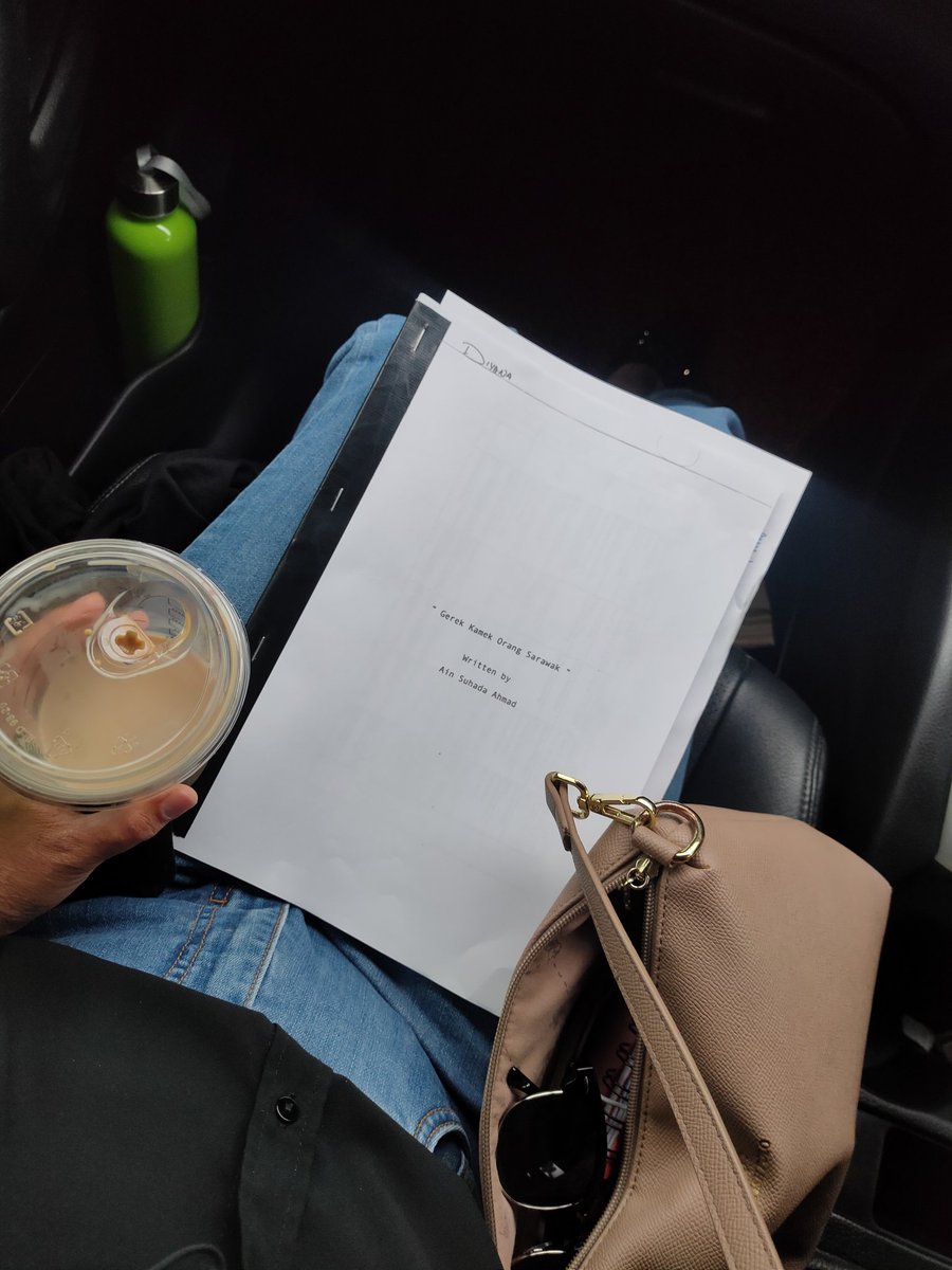 diyanamustaffa_'s tweet photo. Didn't expect i would say yes to this opportunity but I'm glad i did!
Stay tuned for our new short film called "Gerek Kamek Orang Sarawak" on Qavalore YouTube Channel coming soon!!! ✨📽️ #GKOS #shortfilm https://t.co/Fw3z5bniiJ