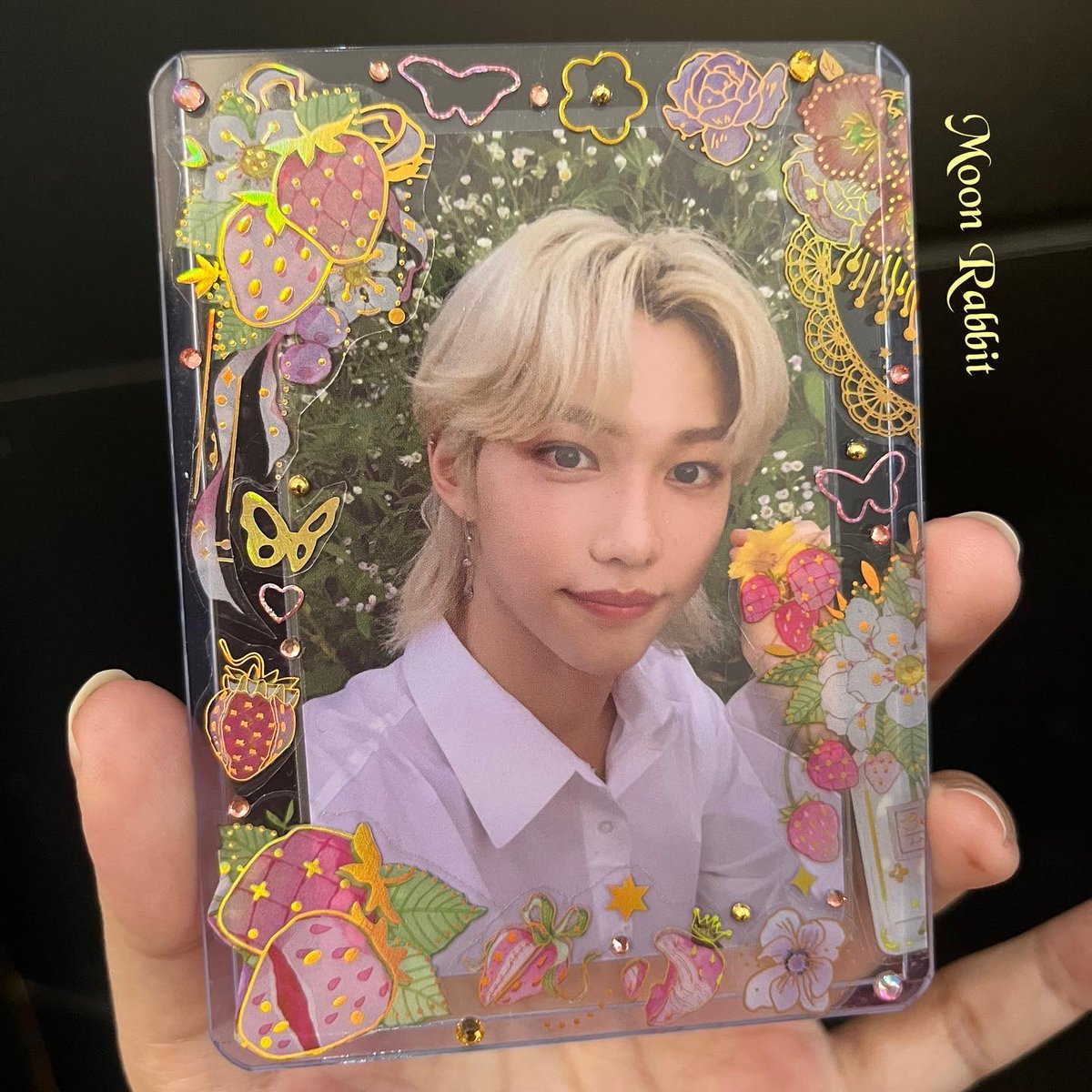 lemurian_lady's tweet photo. 🌙🐰Sold Out Designs🌙🐰
I can make a similar one, but some designs will not be able to be re-created
♥️Commisions Open♥️Chat me
#photocard #toploader #toploderdeco #kpopdeco https://t.co/uUoqWDmURR