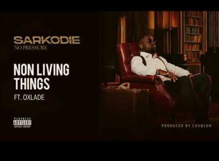 UrbanRadio945's tweet photo. #URBANVIBES 💯       #PLAYLIST ▶     

 🎧  Non Living Thing || @sarkodie x @oxladeofficial 

#WeekendMiddayDrive 🎉

🍸 Chillin w. @queenequi 😘 

#MiddayMagic 🌞 #Vibe 😎 #Urban 🔒 #Traffic 🚦 #Music 🎶 🎉
#Radio 📻 #Twitter 🙌 #Weekend #Qui 🔌 https://t.co/Z7X2gGOejB