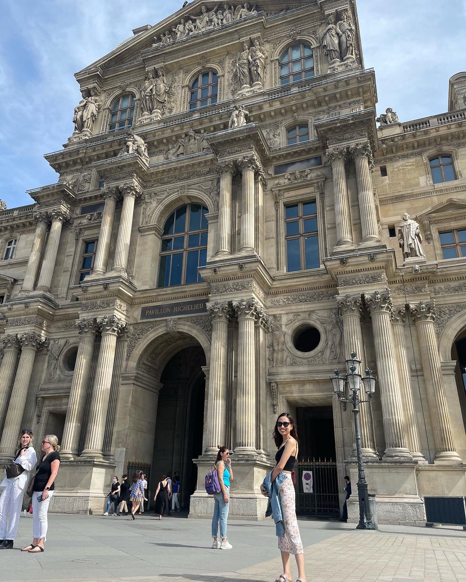 _ciaaamae's tweet photo. My fave snaps from 🇫🇷 

#PortraitsMadeinParis 🤍 https://t.co/L7EALyQsYV