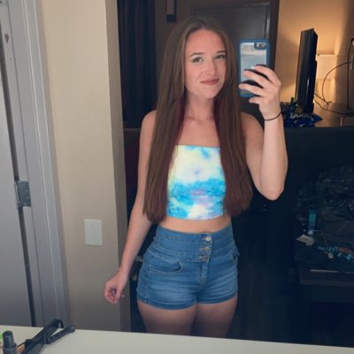 SaraBywaletz's tweet photo. #NewProfilePic https://t.co/WaXVHZyJbA