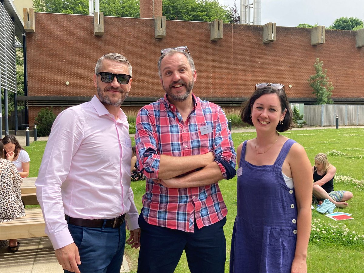 SarahFlynn16's tweet photo. #phconf22 @OUPSecondary team enjoying a fab day of CPD courtesy of @practicalhisto1 and @WilkesHistory and @HistoryResource and all the brilliant speakers https://t.co/b7fieofIsA