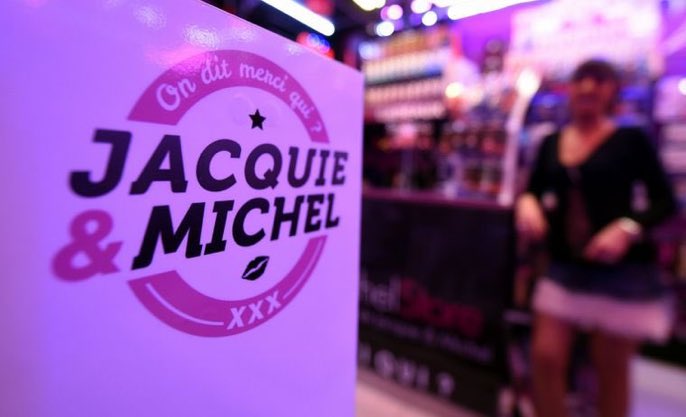 topdusavoir's tweet photo. Le propriétaire du site pornographique Jacquie et Michel, Michel Piron, a été placé en garde à vue avec quatre autres personnes. Une enquête pour "viols" et "proxénétisme" a été ouverte à l'encontre du site (parquet de Paris). https://t.co/FK2OqKyuqk