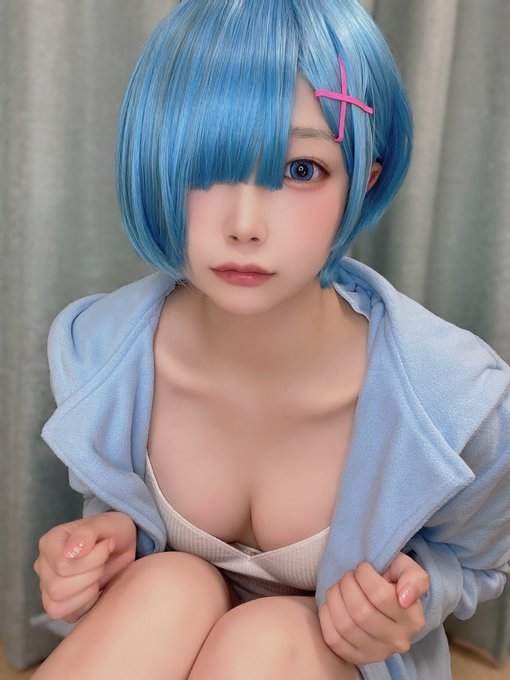 コスプレイヤー玲奈(れぃな)のTwitter画像1